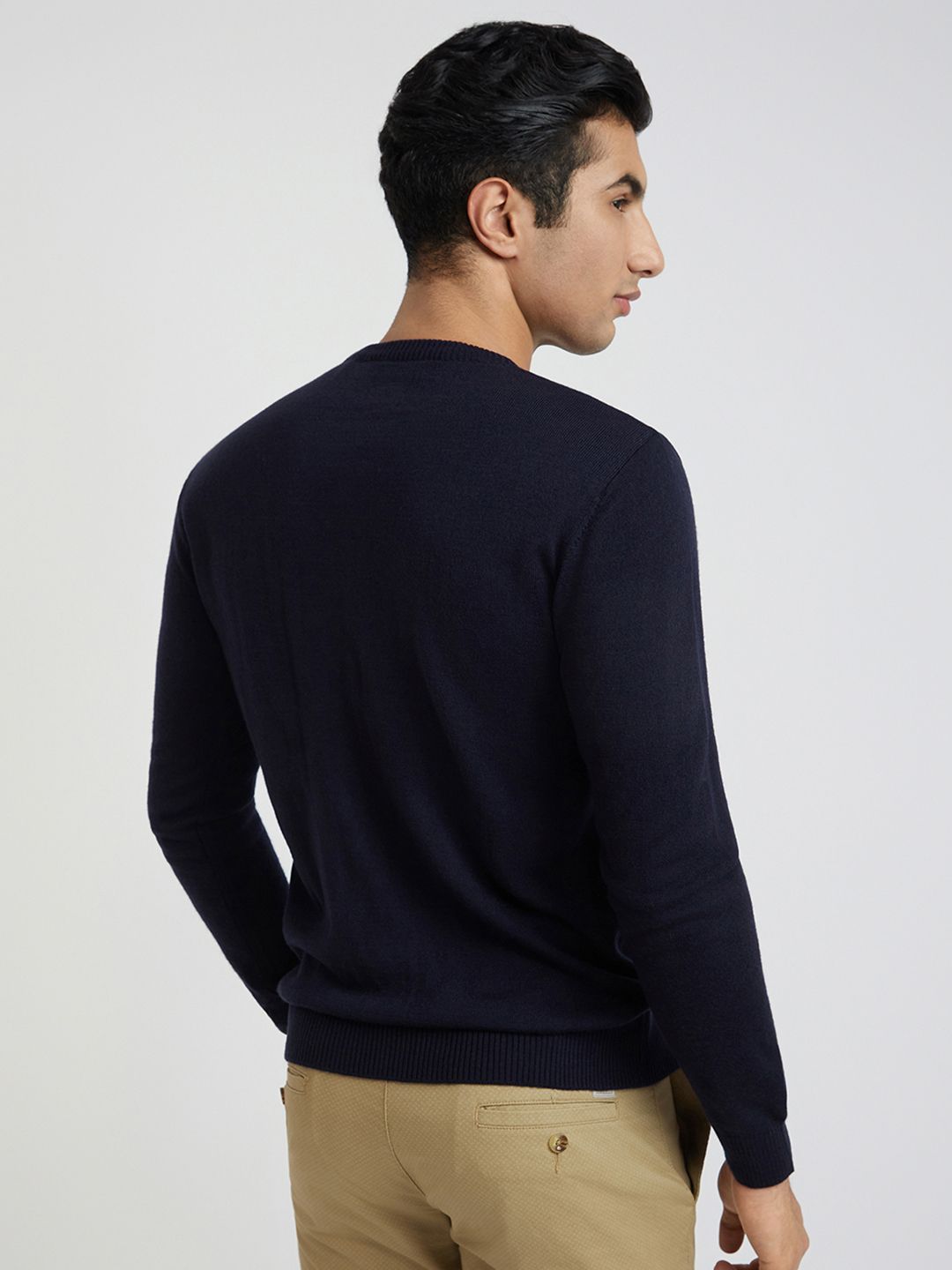 Raymond Men Navy Blue Solid Cable Knit Pullover