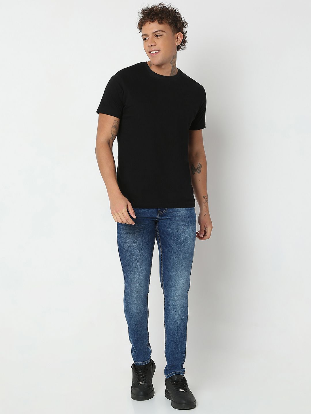 SPYKAR Men Slim Fit Low-Rise Light Fade Stretchable Jeans