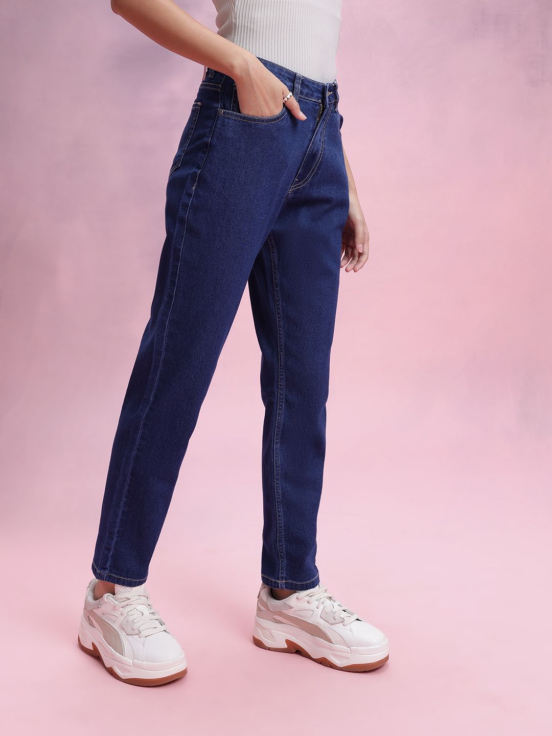 DressBerry Women High-Rise Stretchable Boyfriend Fit  Jeans