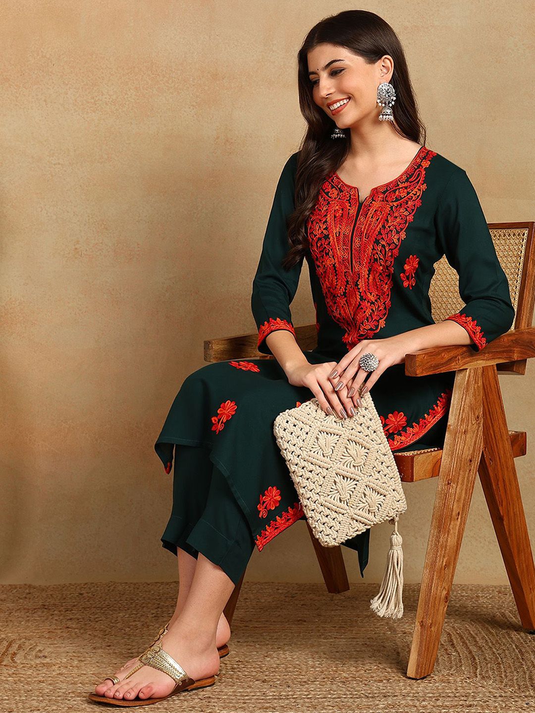 KALINI Floral Embroidered Thread Work Straight Kurta