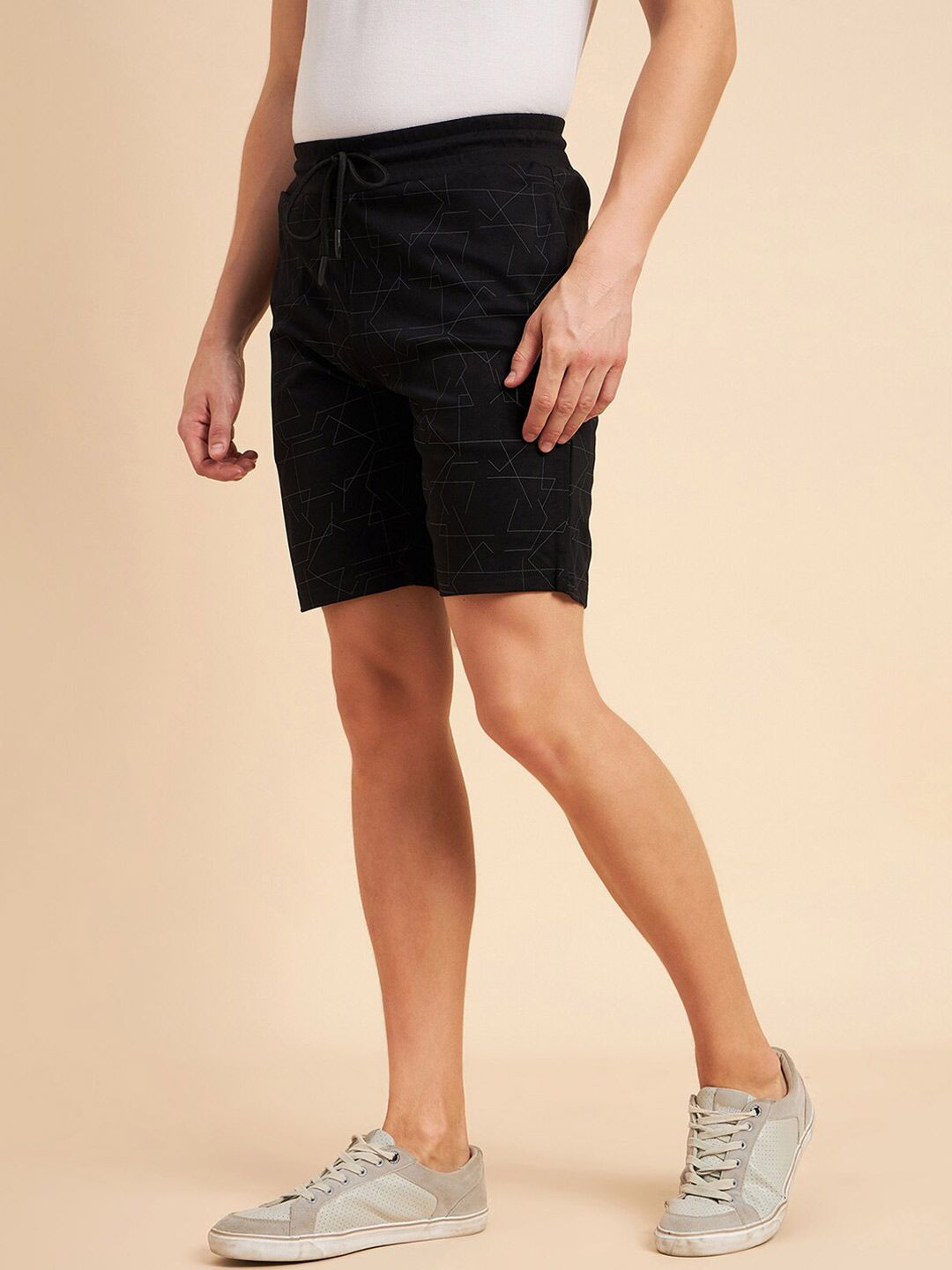 Sweet Dreams Men Black Mid Rise Geometric Printed Shorts