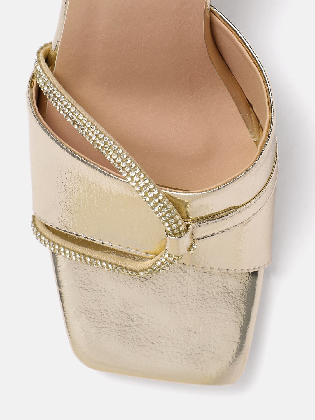 DressBerry Embellished Party Block Heel