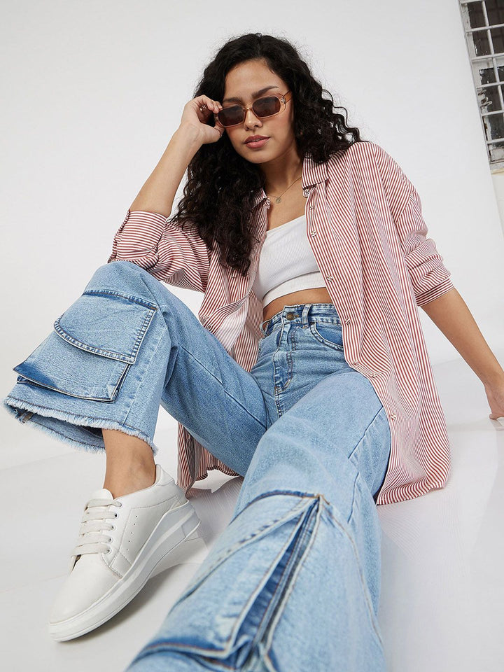 SASSAFRAS Women Straight Fit High-Rise Clean Look Light Fade Jeans