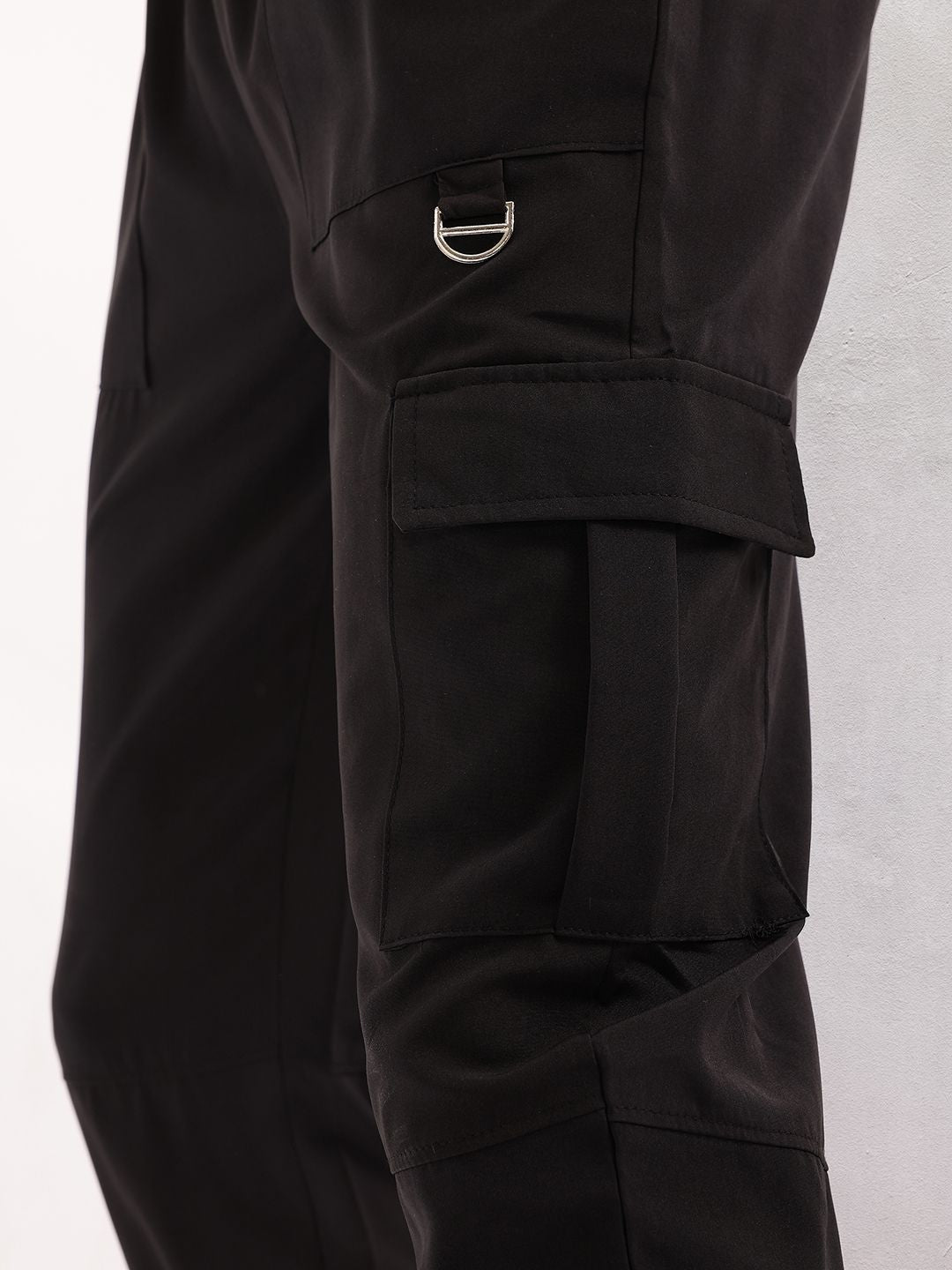 HRX by Hrithik Roshan Men Panelled Mid-Rise Rapid-Dry Training Cargos