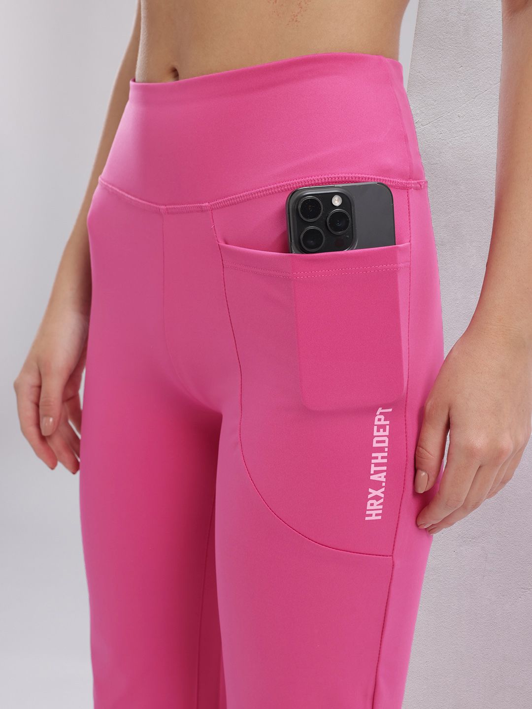 HRX by Hrithik Roshan Women Brand Logo Detail Rapid-Dry Lifestyle Track Pants