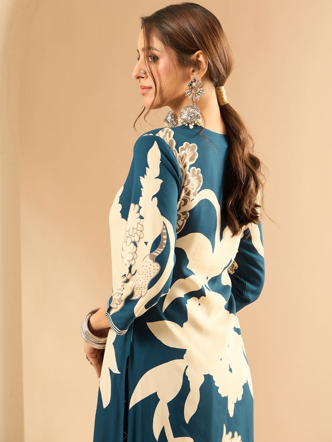 Indo Era Women Floral Printed Regular Sequinned Kurta with Salwar