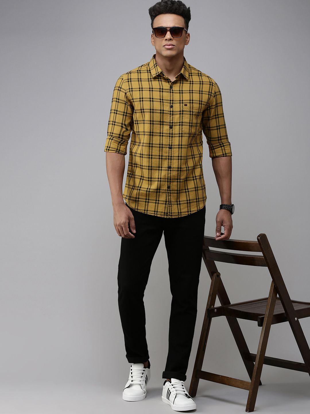 SPYKAR Pure Cotton Slim Fit Checked Casual Shirt