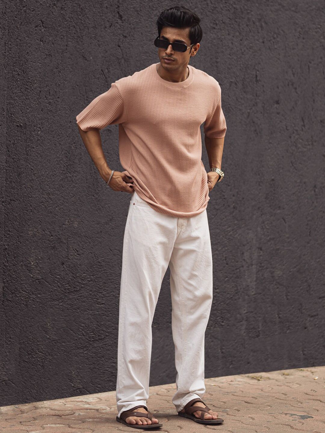 Powerlook Men Solid Oversized Round Neck T-shirt