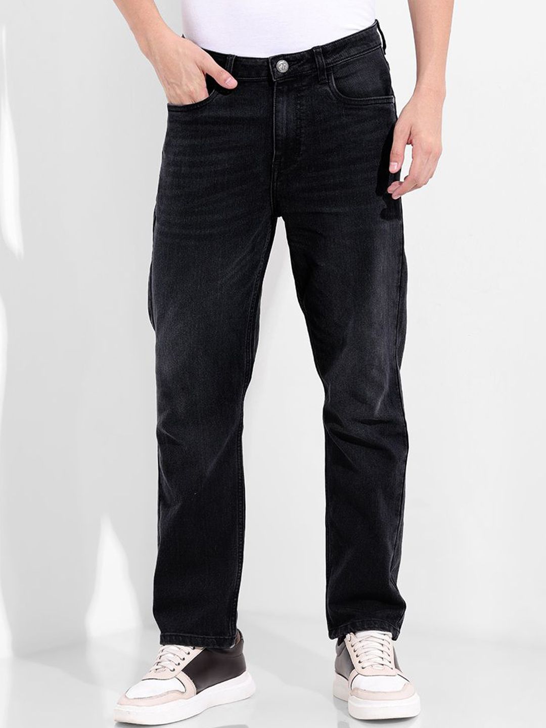 The Indian Garage Co Men Slim Fit Mid-Rise Light Fade Mid-Rise Jeans