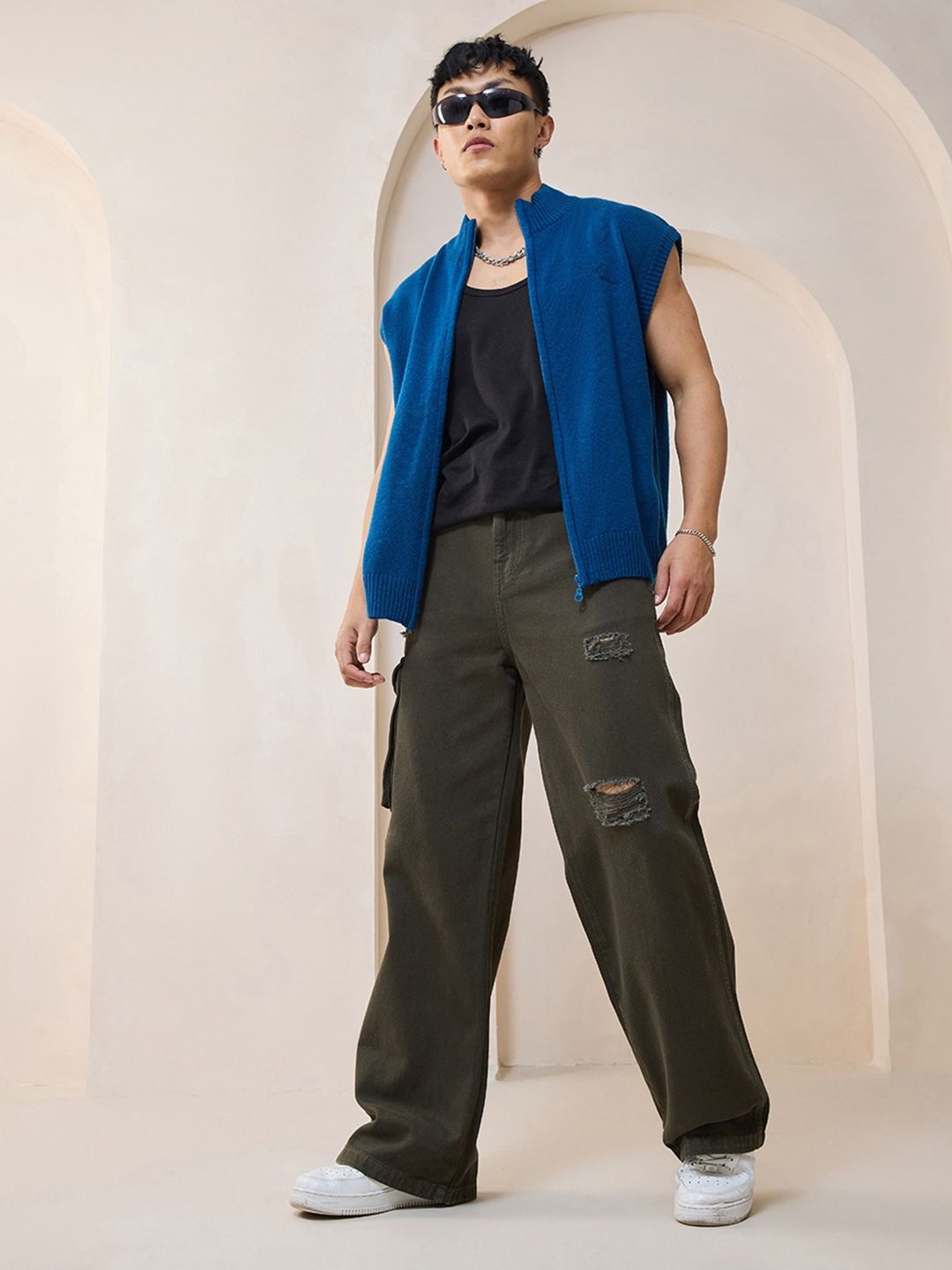 Bewakoof Men Straight Fit High-Rise Distressed Organic Cotton Baggy Jeans