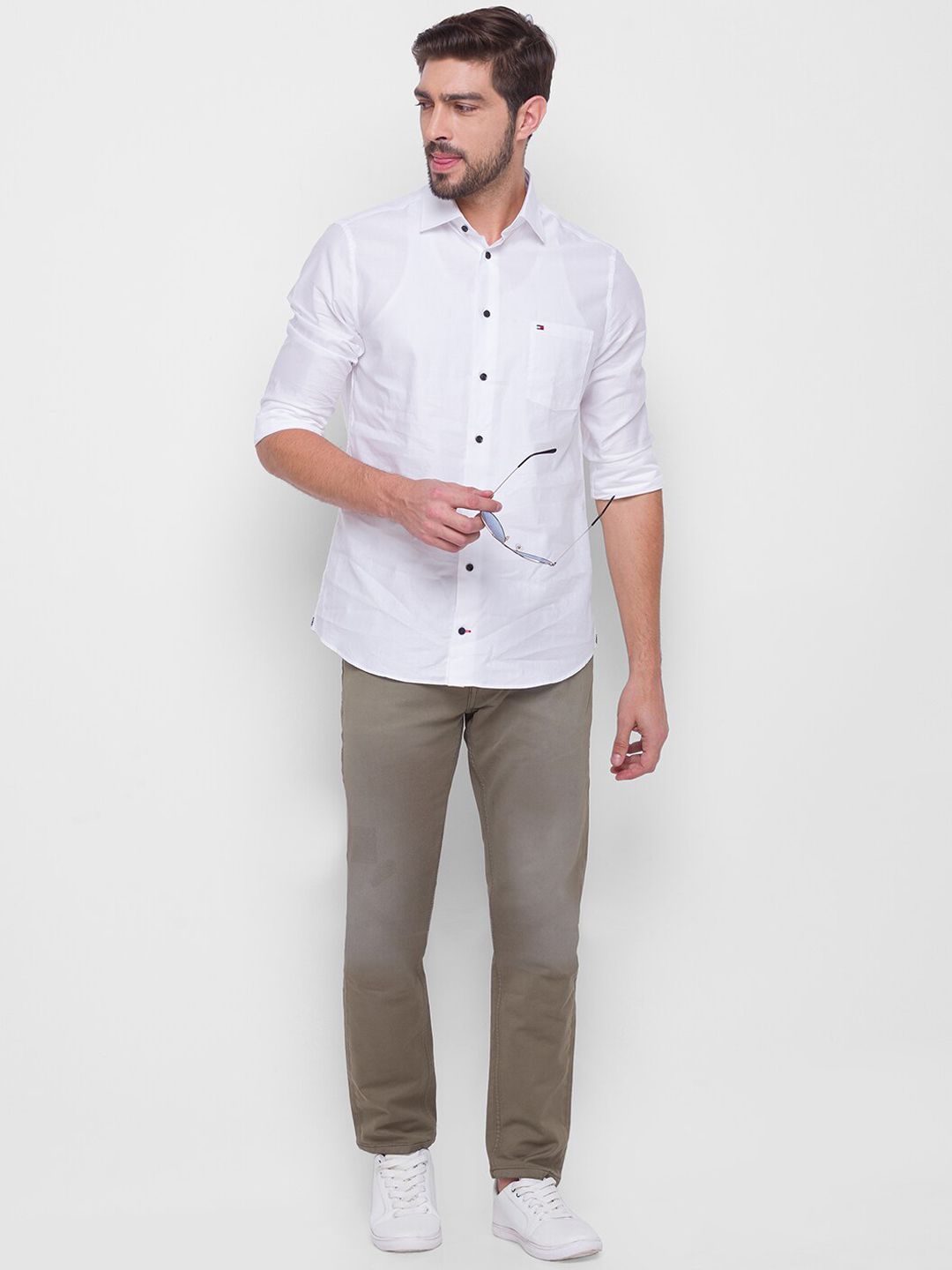 Being Human Men Olive Green Regular Fit Light Fade Jeans