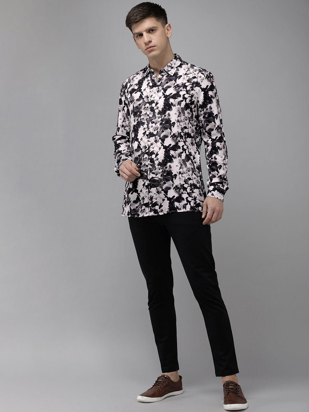 THE BEAR HOUSE Ardor Edition Slim Fit Floral Printed Opaque Casual Shirt