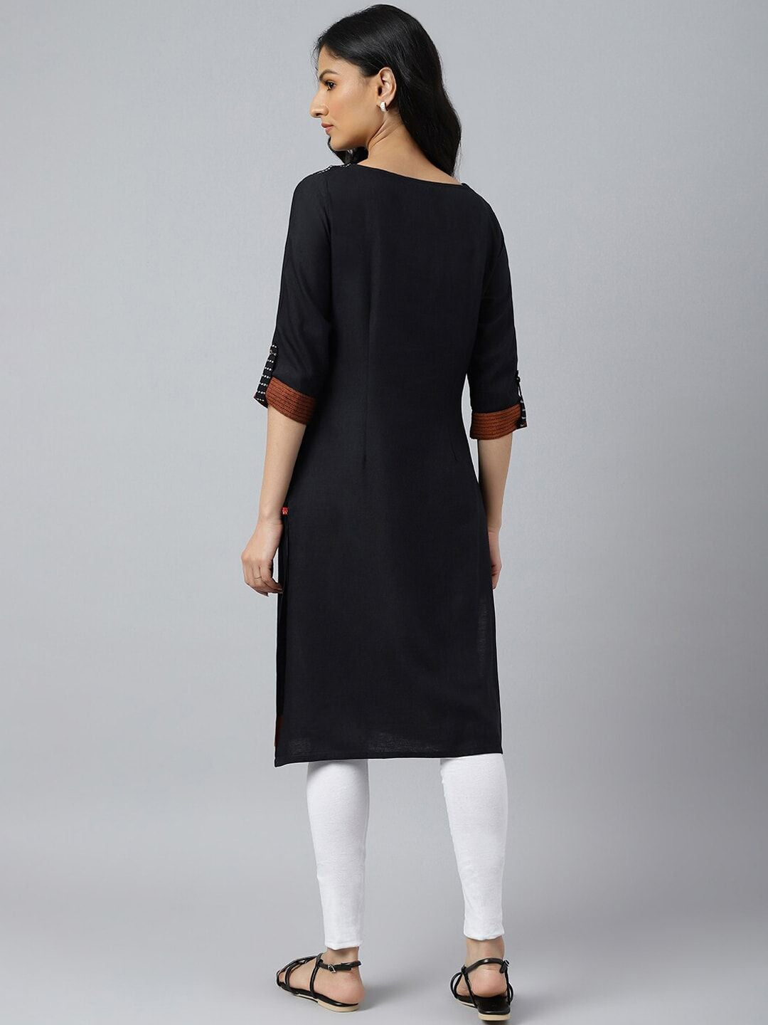 W Women Black & Brown Thread Work Straight Kurta