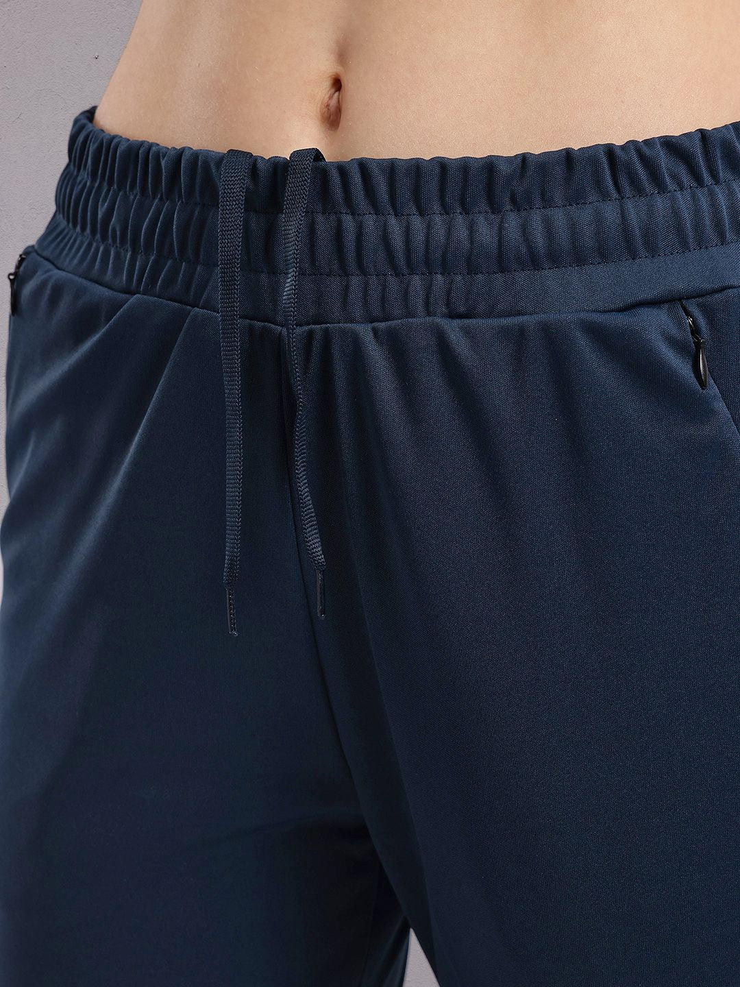 HRX by Hrithik Roshan Women Side Print Training Joggers