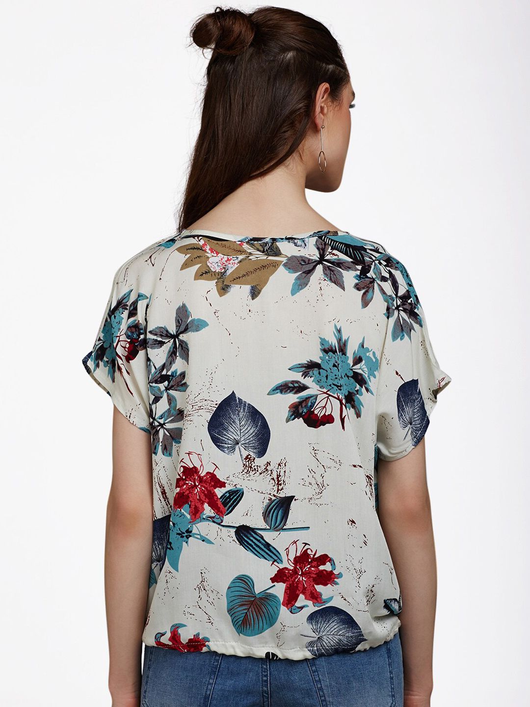 Berrylush White Floral Crepe Boxy Top