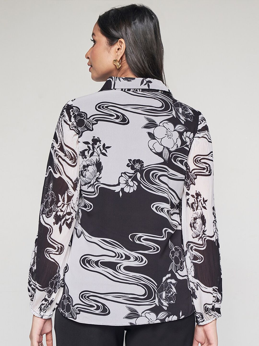 AND Floral Print Bell Sleeve Top