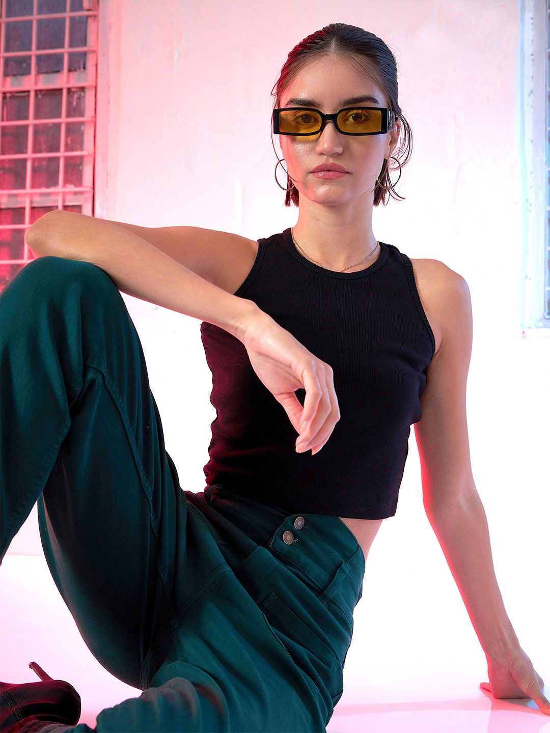 SASSAFRAS Black Solid Crop Top