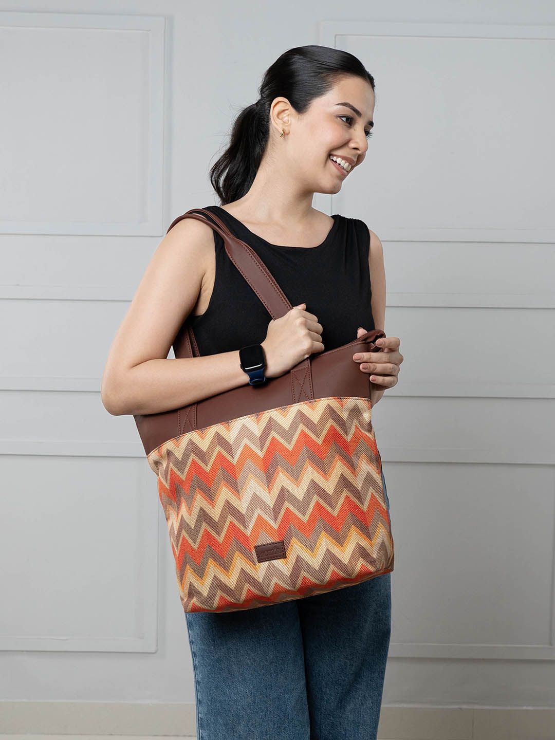 ZOUK Geometric Printed Shopper Tote Bag