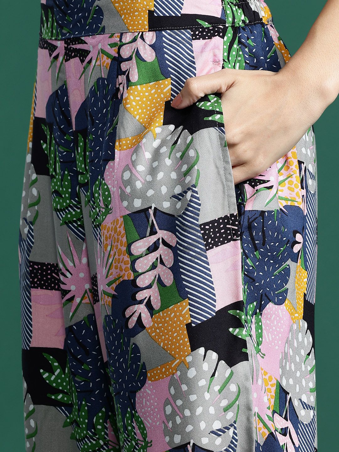 DressBerry Printed Ruffled Co-Ords