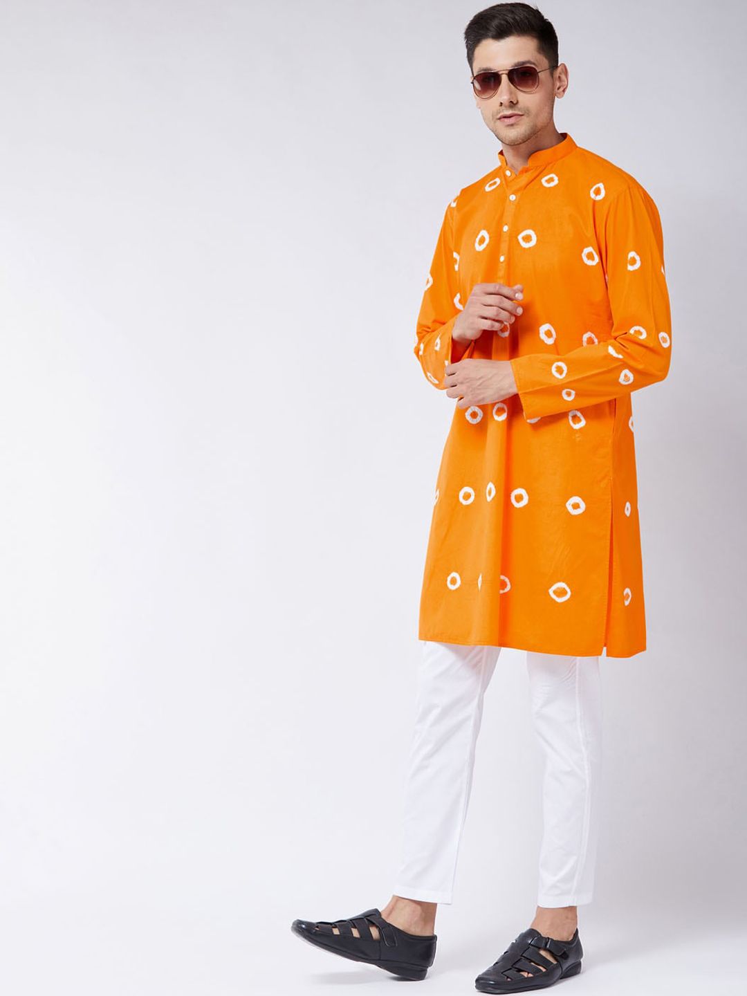 VASTRAMAY Tie & Dyed Pure Cotton Straight Kurta