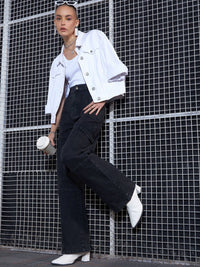 SASSAFRAS Women Black Straight Fit High-Rise Light Fade Stretchable Cargo Jeans