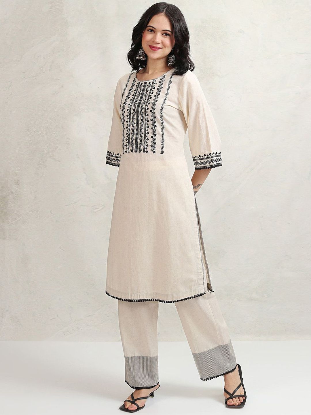 Vishudh Beige Floral Yoke Design Thread Work Regular Pure Cotton Kurta with Trouser