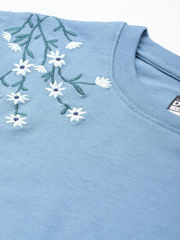 DILLINGER Women Regular Cropped Fit Embroidery Crew Neck Tshirt