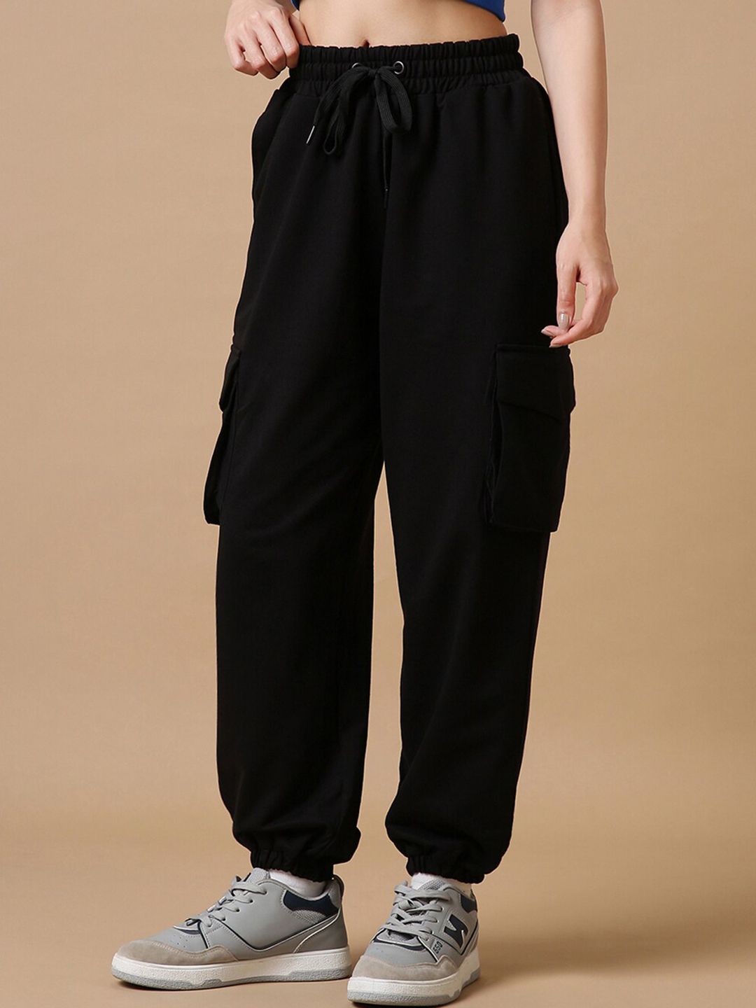 Bewakoof Air 1.0 Women Super Loose Fit Cargo Joggers