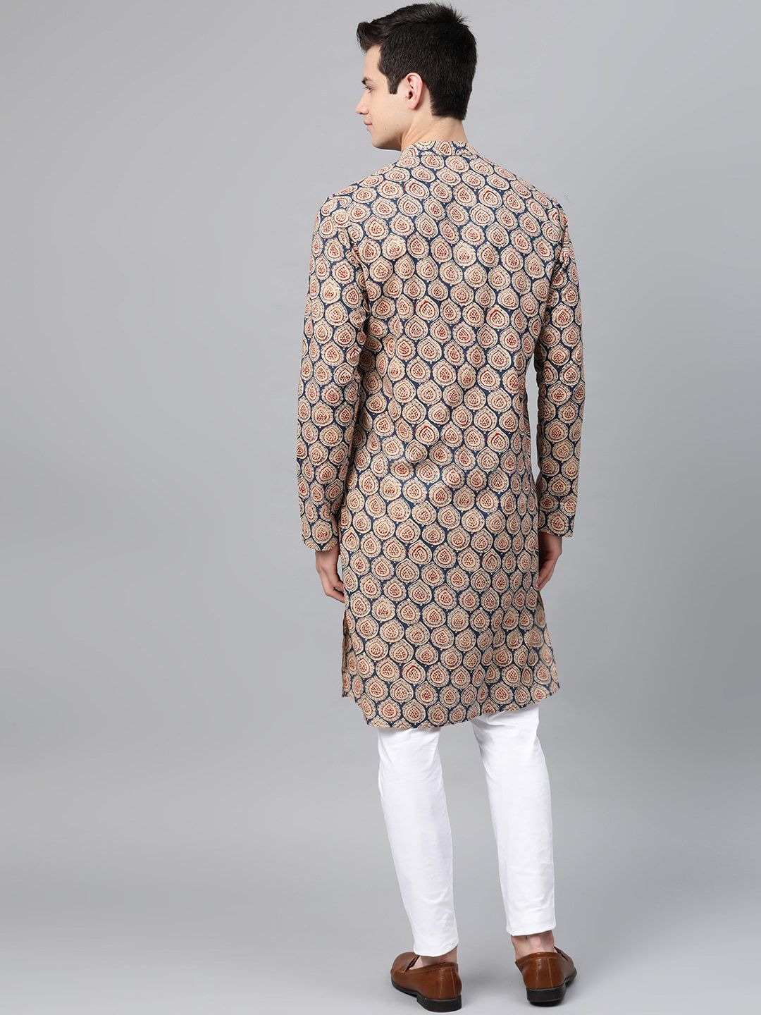 See Designs Men Beige & Blue Printed Kurta with Churidar