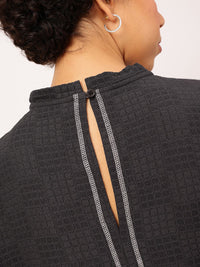 DressBerry Grunge Glam Upturn Stitch Seersucker Top