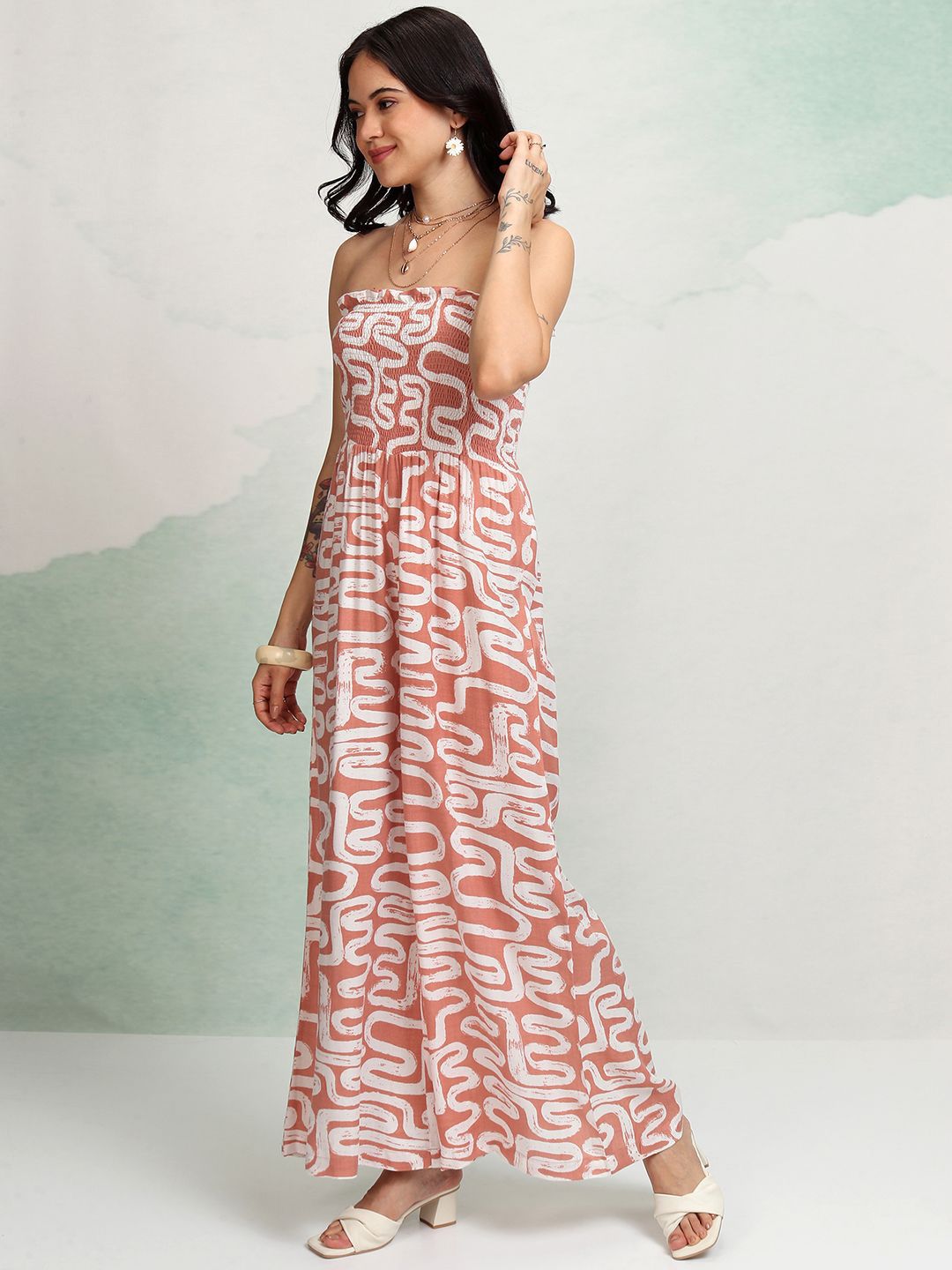 Vishudh Pink Printed Strapless Basic Jumpsuit