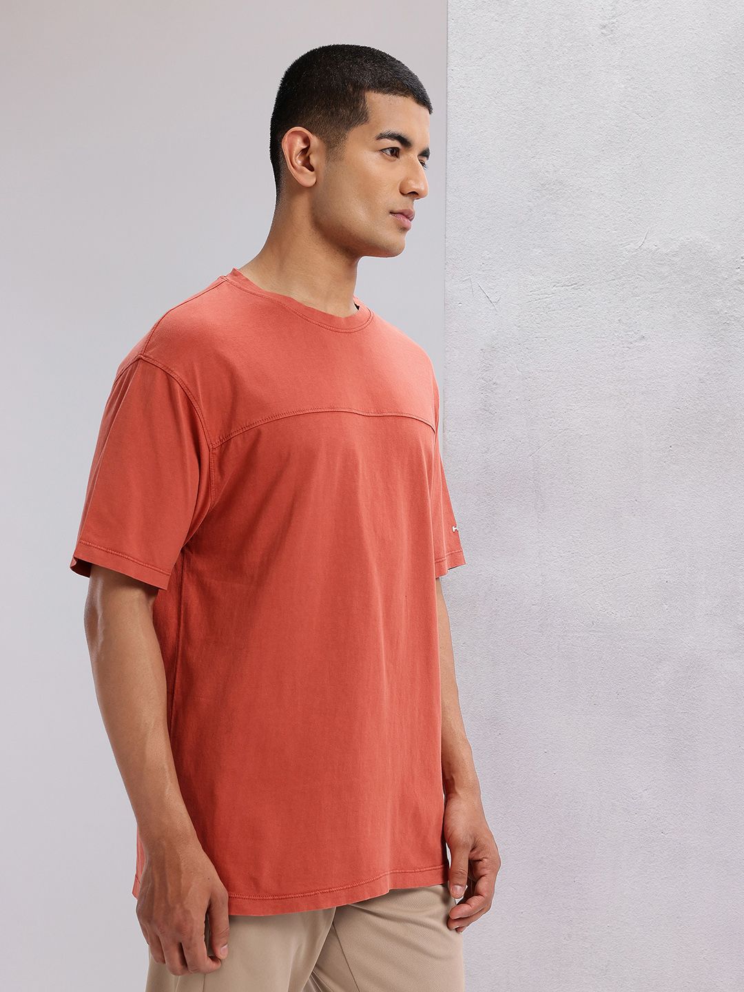 HRX by Hrithik Roshan Drop-Shoulder Sleeves Panelled Pure Cotton Lifestyle T-shirt