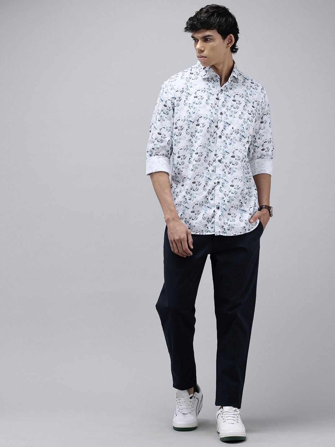 Park Avenue Pure Cotton Slim Fit Floral Printed Shirt