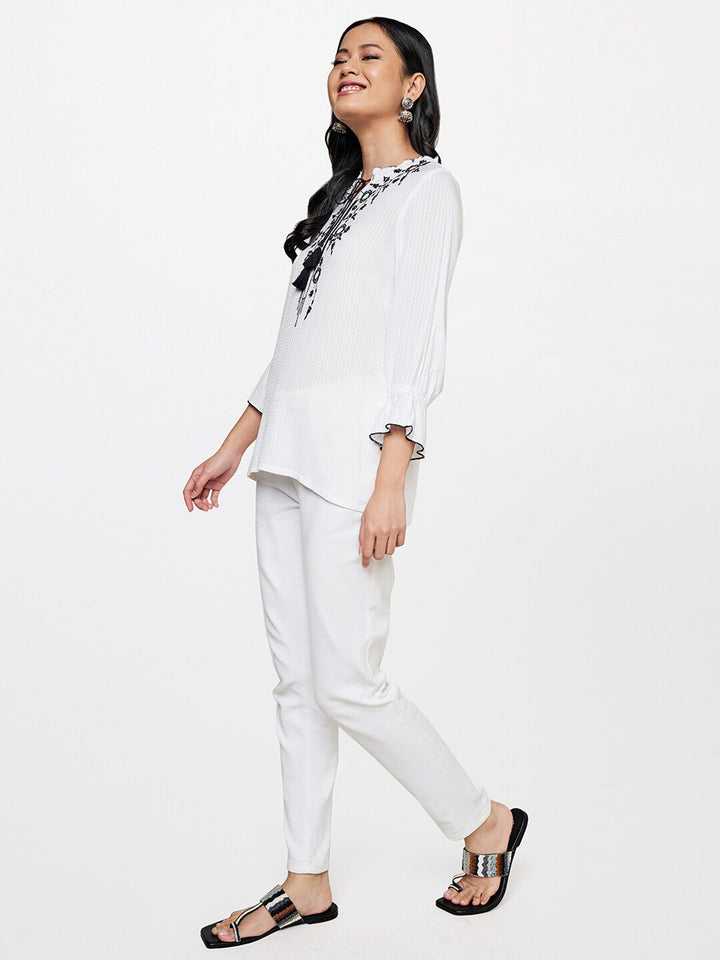 Global Desi Women Off White Floral Embroidered Tie-Up Neck Top