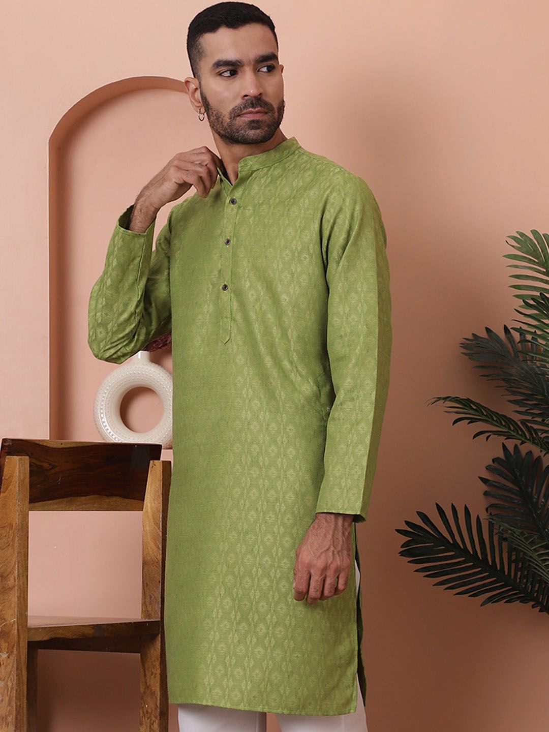 Jompers Men Woven Design Kurtas