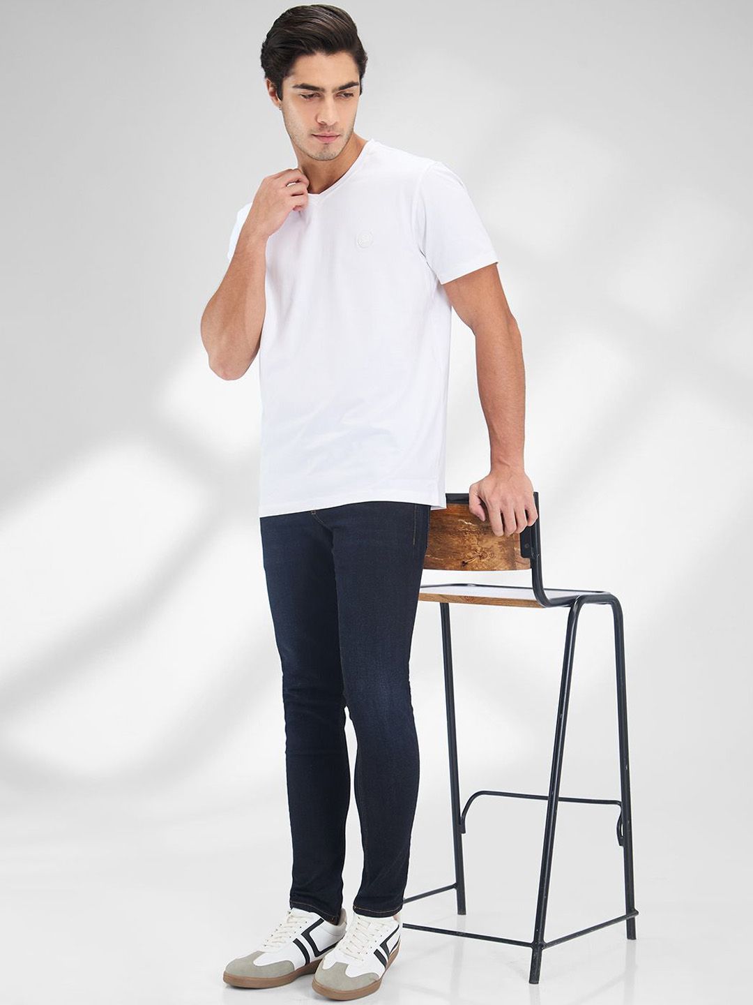 SPYKAR Men Slim Fit Low-Rise Stretchable Jeans