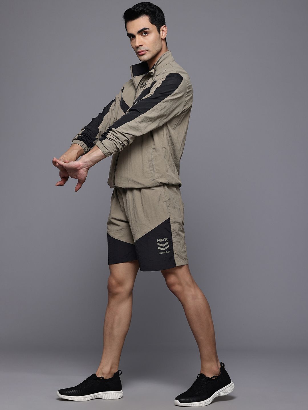 HRX by Hrithik Roshan Rapid Dry Mock Collar Running Tracksuit