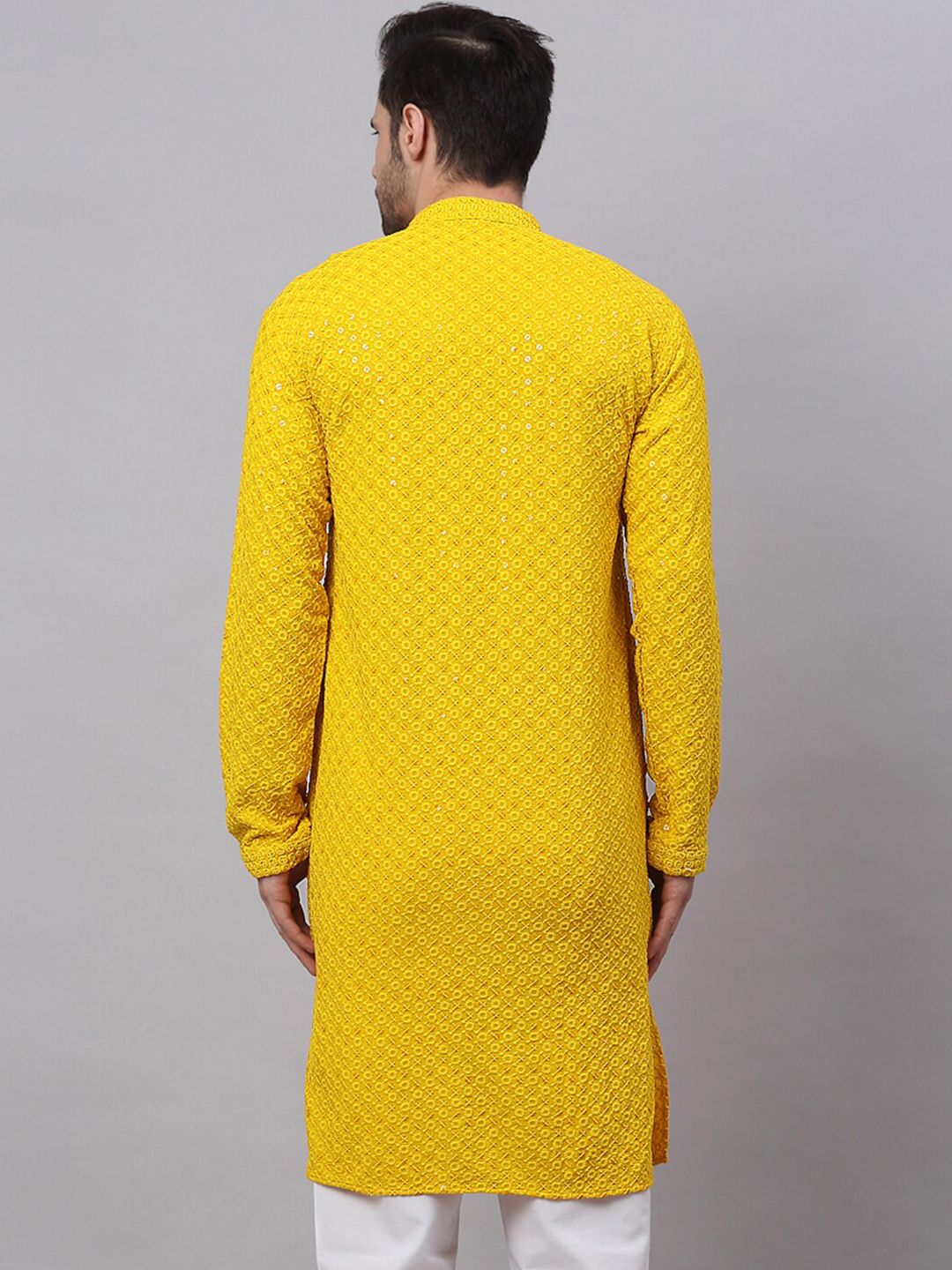 Jompers Men Embroidered Cotton Kurta