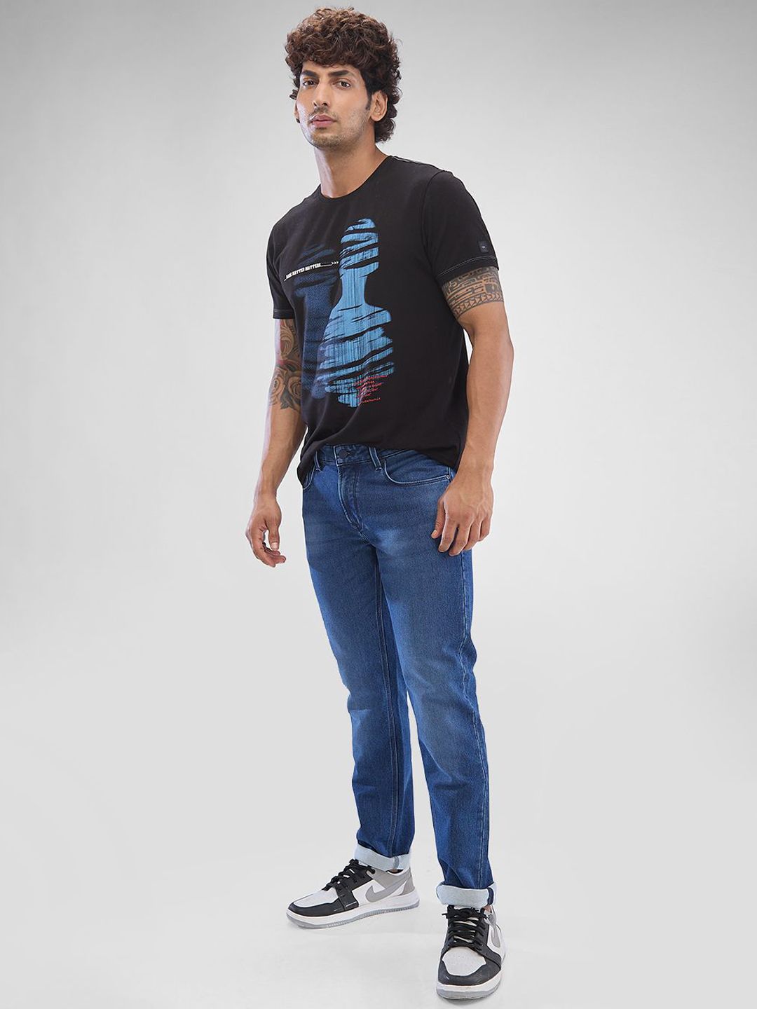 SPYKAR Men Mid-Rise Clean Look Light Fade Stretchable Jeans