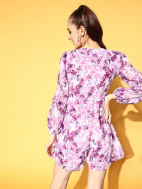 Berrylush Women White Printed Vacay Attire