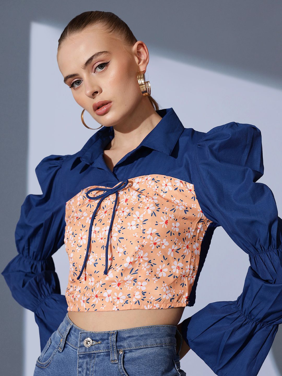 STREET 9 Shirt Collar Floral Printed Crepe Crop Top