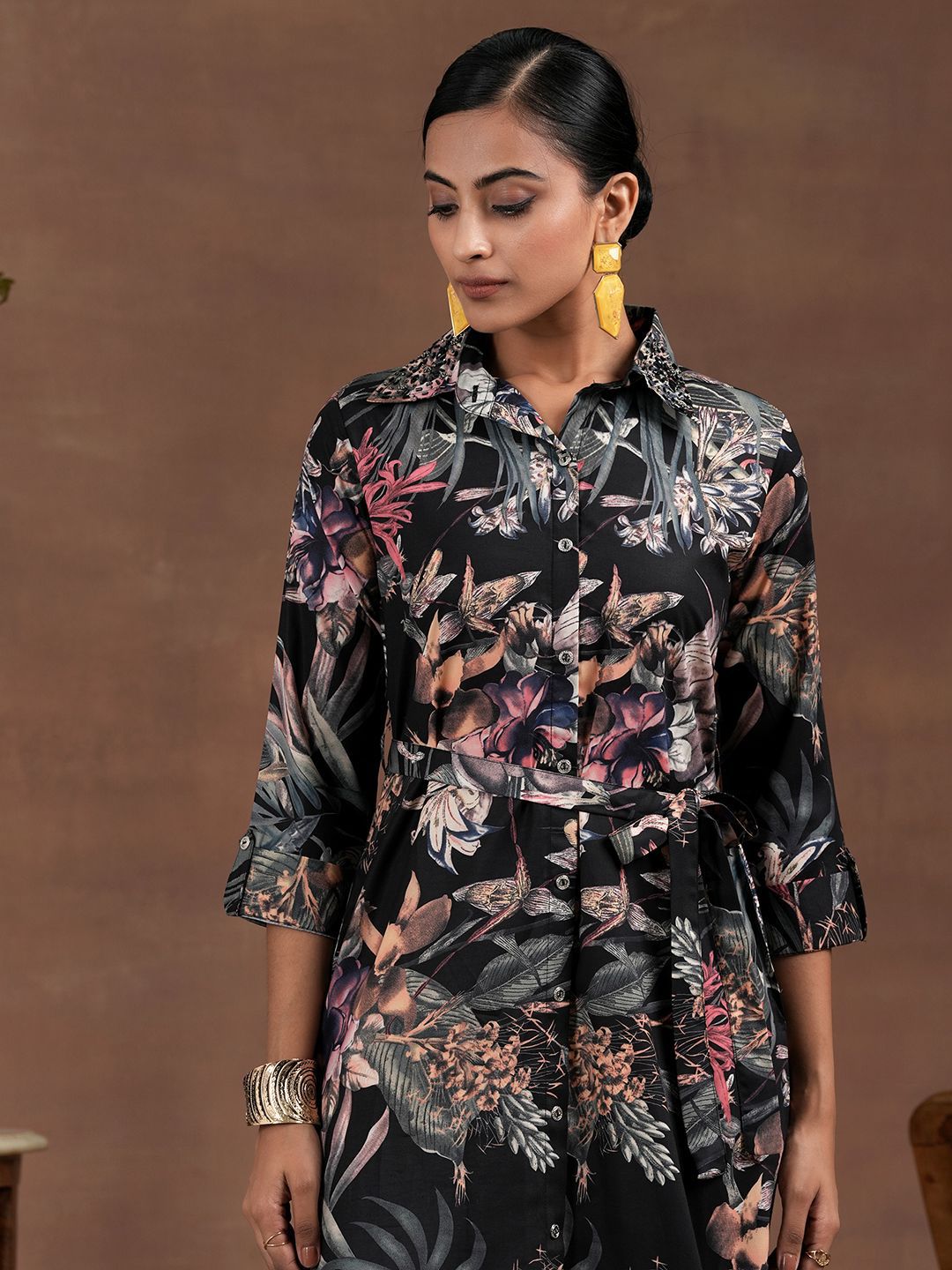 Libas Floral Printed Shirt Collar A-Line Dress With waistbelt