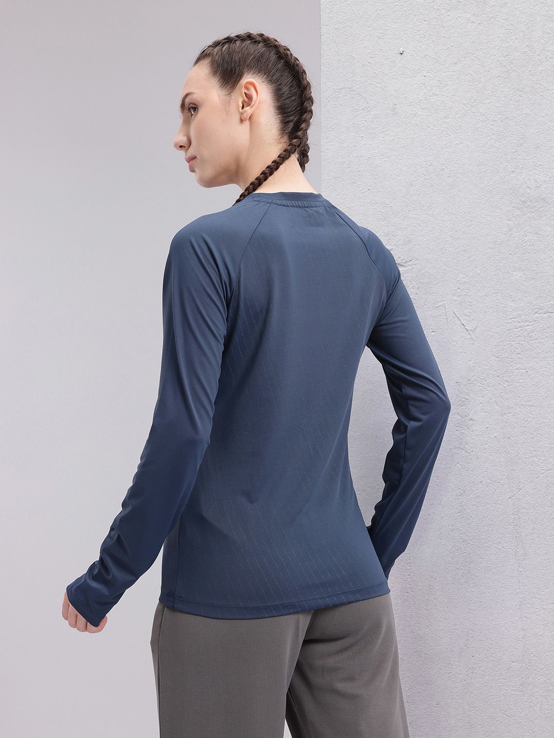 HRX by Hrithik Roshan Striped Raglan Sleeves Rapid-Dry Training T-shirt