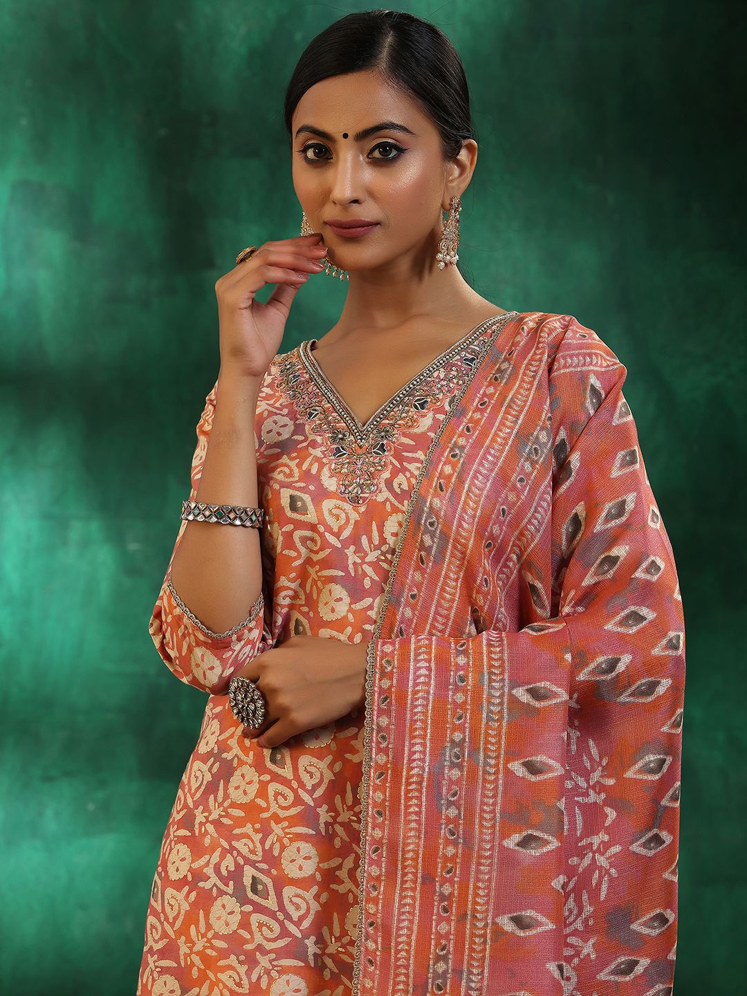 Libas Women Ethnic Motifs Printed Regular Beads and Stones Kurta with Palazzos & With Dupatta