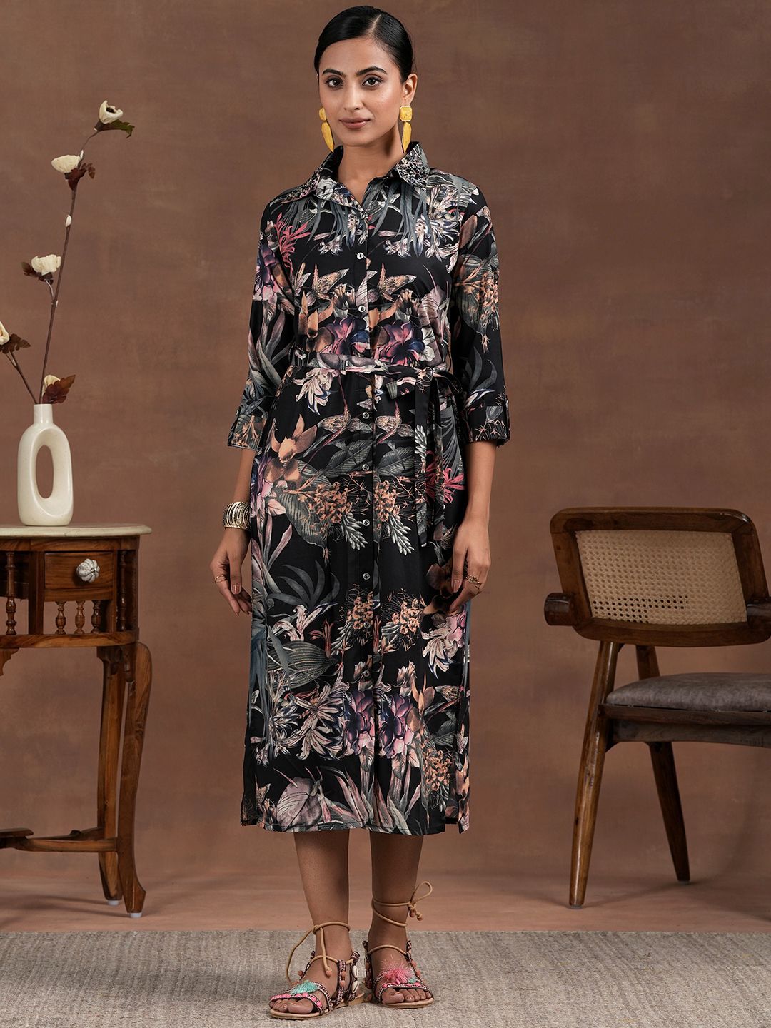 Libas Floral Printed Shirt Collar A-Line Dress With waistbelt