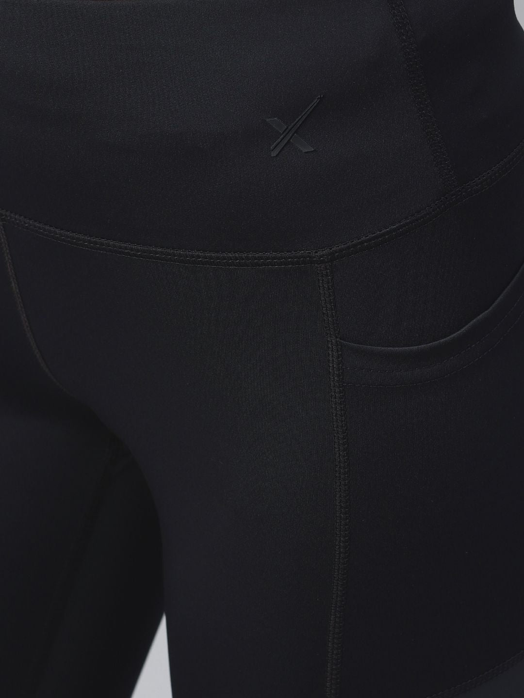 HRX by Hrithik Roshan Women Charcoal Grey & Black Colourblocked Rapid Dry Training Tights