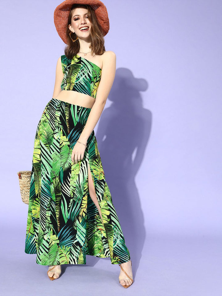 Berrylush Women Gorgeous Green Tropical Co-ords Dress