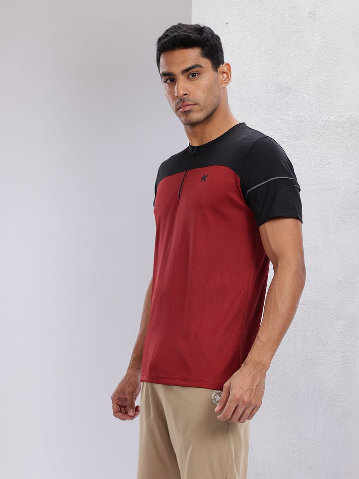 HRX by Hrithik Roshan Colourblocked Henley Neck Reflective Detail Running T-shirt