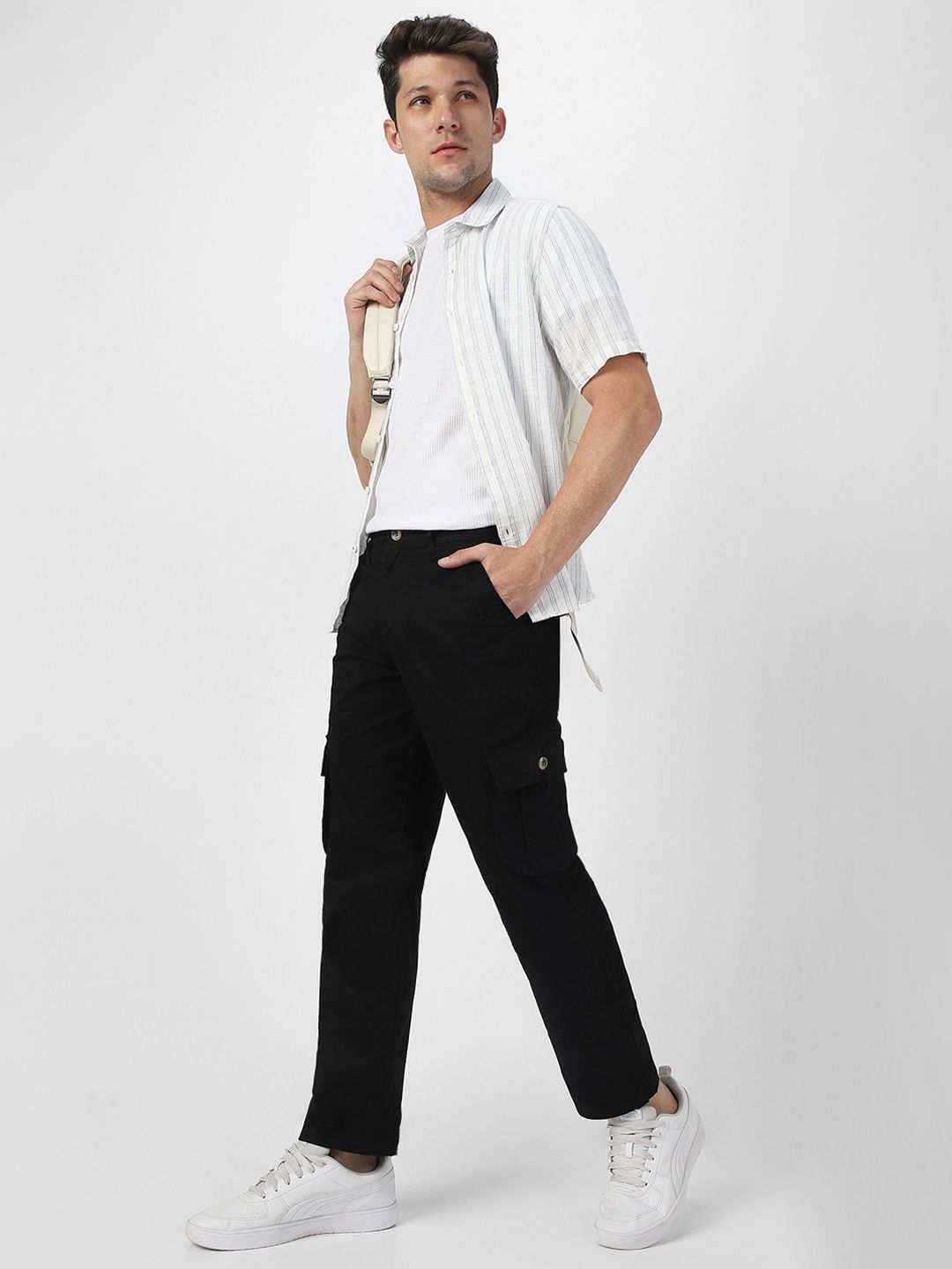 Urbano Fashion Men Mid-Rise Cargos Trousers