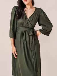 AND Regular Sleeve Midi Dress